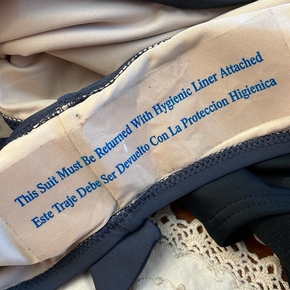 NEW Shade and Shore Charcoal Wrap Tie One Piece Swimsuit Size L - Picture 8 of 8